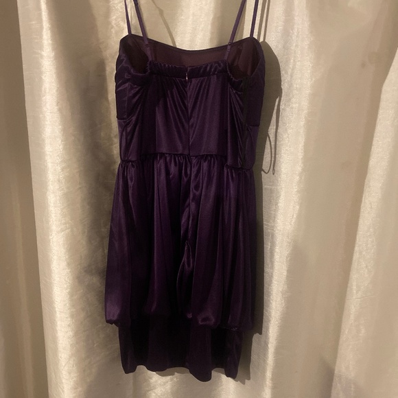 Party dress - Picture 2 of 2